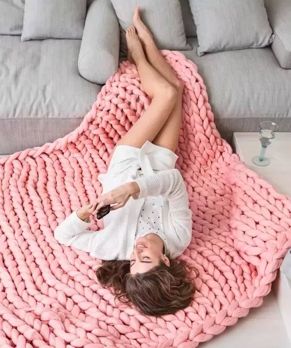 暖心的產(chǎn)品設(shè)計(jì)-手織毛毯