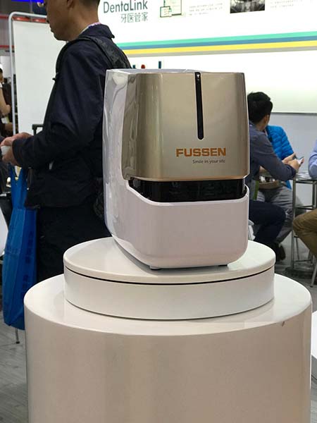 牙智寶-口內(nèi)影像輔助診斷設(shè)備設(shè)計-3.jpg